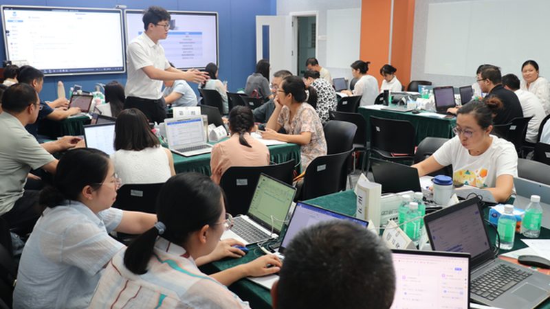 在线教育系统开发：如何避免常见陷阱，打造高效学习平台