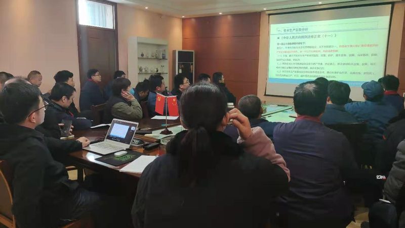 心理咨询师培训老师资质如何查验？关键步骤解析**